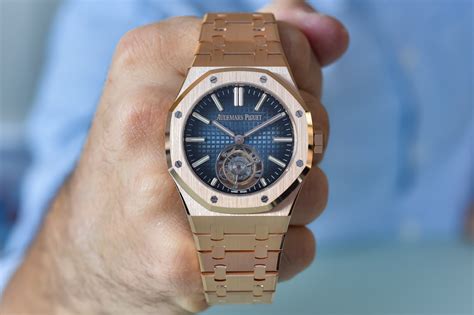 audemars piguet royal oak youtube|Audemars Piguet royal oak selfwinding.